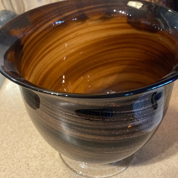 Vintage Hand Blown Murano style glass vase. Like new - Picture 1 of 4